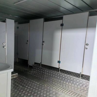 컨테이너 기반 야외 화장실 샌드위치 패널 휴대용 화장실 트레일러