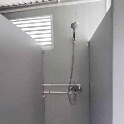 컨테이너 기반 야외 화장실 샌드위치 패널 휴대용 화장실 트레일러