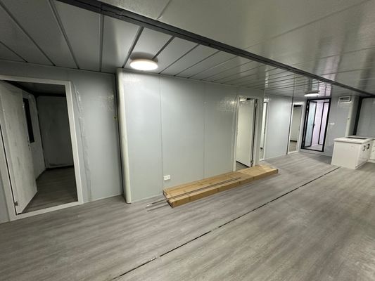 20ft 설치가 쉬워 확장 가능한 거실 좋은 열 단열 15-30 년 동안 사전 제조 된 모듈 주택 서비스 수명