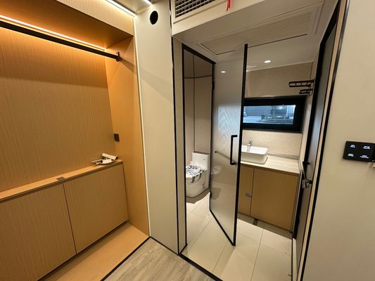 20'/40' 컨테이너에서 호텔을위한 야외 Prefab 공간 캡슐 하우스 운송 및 화물