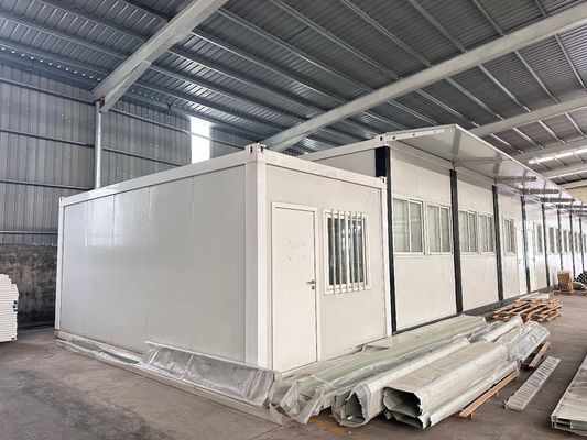 맞춤형 크기 썩지 않는 방수 방화 스틸 20ft 40ft Prefab 평면 포장 컨테이너 하우스 쉽게 설치