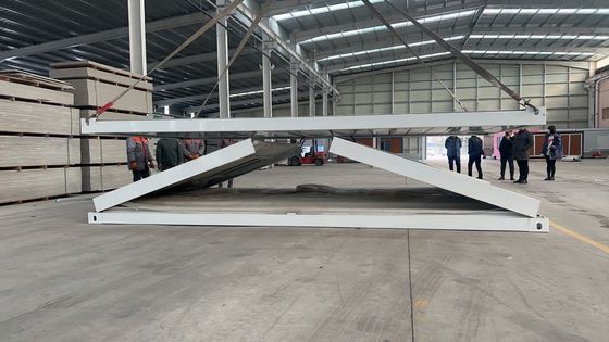 20FT/40FT 맞춤형 접이식 사무실 컨테이너 하우스 학교 및 사무실을 위해 독특하게 설계