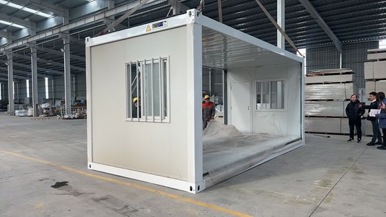 40ft 20ft 오피스 샌드위치 패널 전공 접는 모바일 홈 기숙사 캠프 접는 컨테이너 내구성 알루미늄 창문