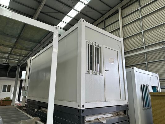 전문적인 40ft 20ft 빠른 설치 다기능 젤리화 된 강철 프레임과 함께 미리 제조 된 평면 팩 주택