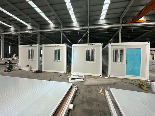 높은 바람 등급 Prefab 모듈식 샌드위치 패널 컨테이너 가정 전문 사용자 정의 생활 준비 쉬운 조립