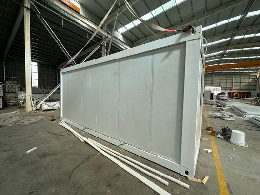 20FT/40FT 사용자 지정 휴대용 접기 빠른 조립 안전 강한 안정성 방수 방화 컨테이너 주택 생활