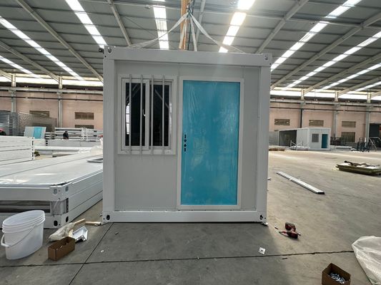 폴더블 샌드위치 패널 컨테이너 하우스 포타 캐빈 상점 로컬 표준 전기 20FT / 40FT 사용자 정의