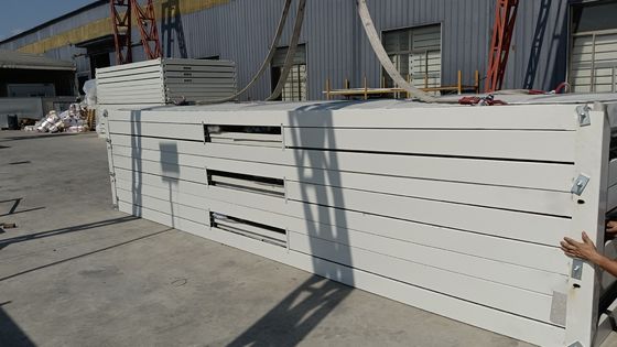현대적인 디자인 20ft 30ft 40ft 두꺼운 샌드위치 패널 유연한 조립을 위해 작은 작은 접이 가능한 컨테이너 하우스