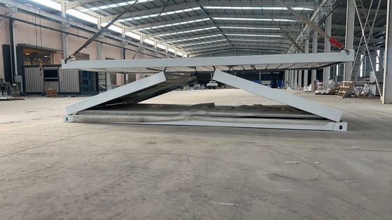 맞춤형 20FT / 40FT 현대 스타일 접는 컨테이너 하우스 3 침실 생활
