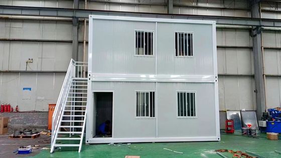 포스트모던 디자인 스타일의 휴대가 가능한 컨테이너 하우스