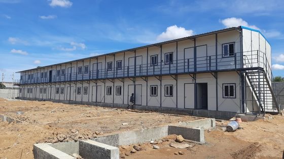 블루 화이트 목재 20ft 40ft Prefab 주택 현대 녹색 빌라 친환경 생활