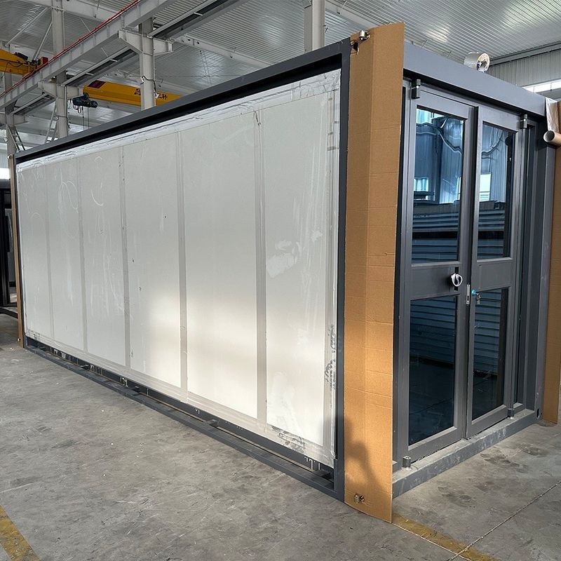 20ft 확장 가능한 Prefab 컨테이너 하우스 산업 디자인 스타일과 고급 생활을위한 흰색 또는 사용자 정의 색상